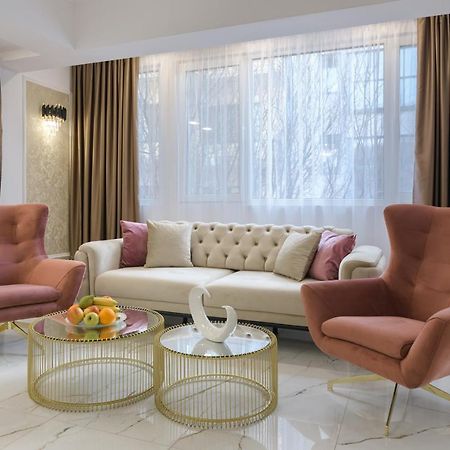 Лукс На Море Luxury Apartment In Downtown With Garage Varna Esterno foto