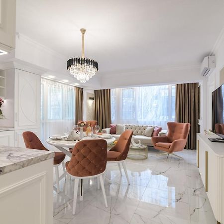 Лукс На Море Luxury Apartment In Downtown With Garage Varna Esterno foto