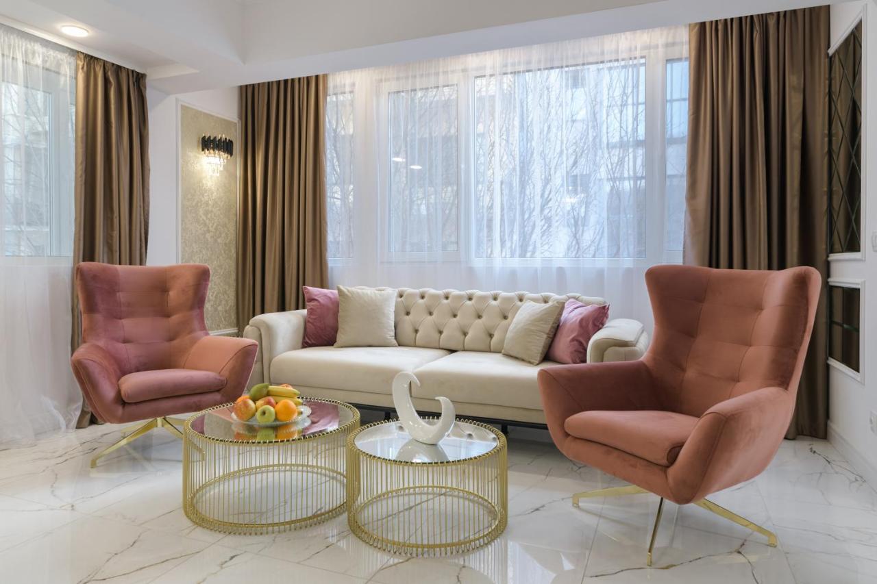 Лукс На Море Luxury Apartment In Downtown With Garage Varna Esterno foto