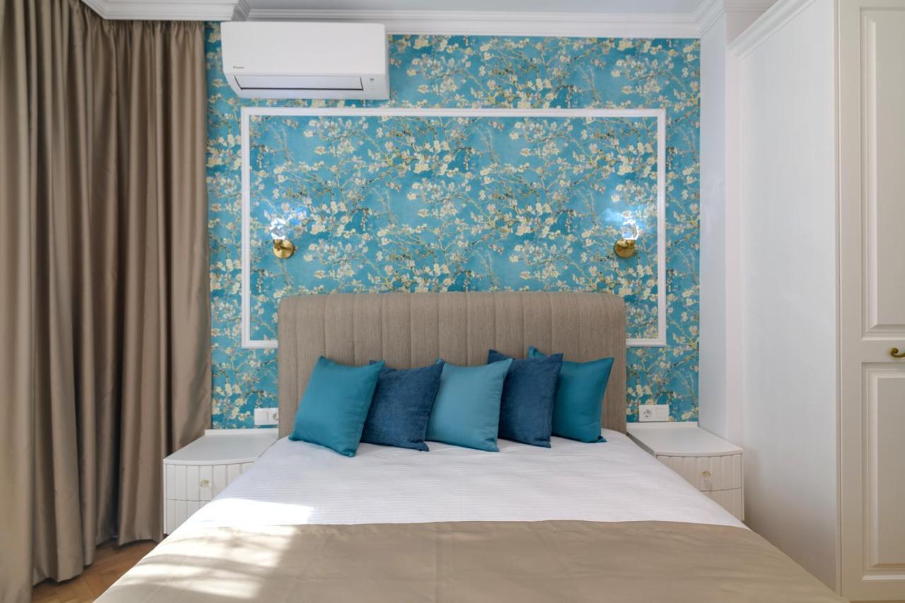 Лукс На Море Luxury Apartment In Downtown With Garage Varna Esterno foto
